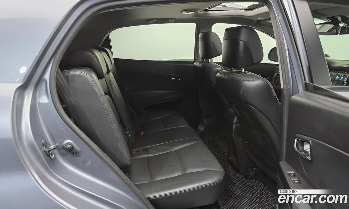 SsangYong Korando 2012 2.0 автомат (гидро), фото 11