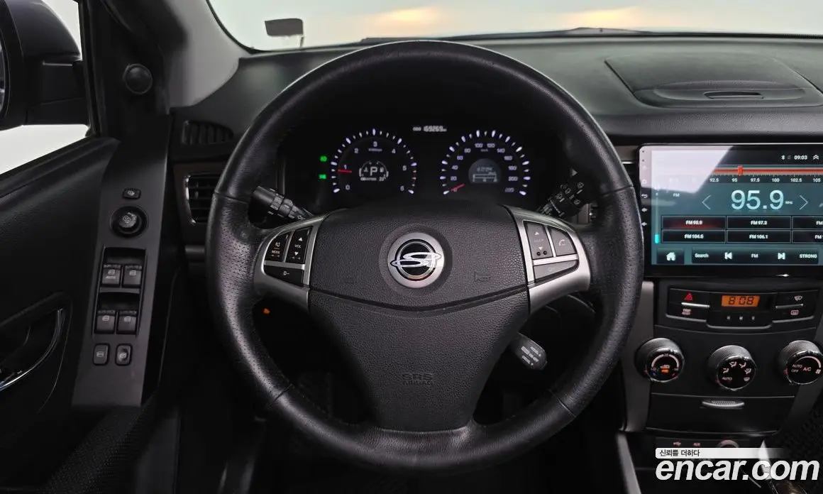 SsangYong Korando 2012 2.0 автомат (гидро), фото 13