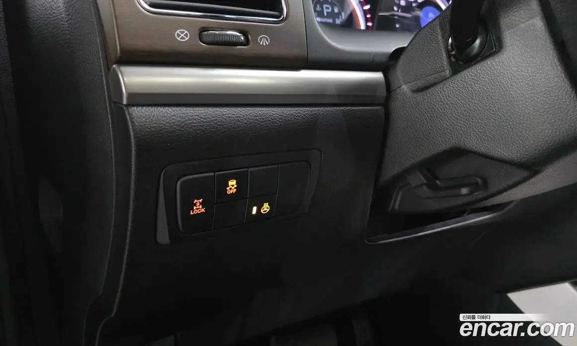 SsangYong Korando 2012 2.0 автомат (гидро), фото 17