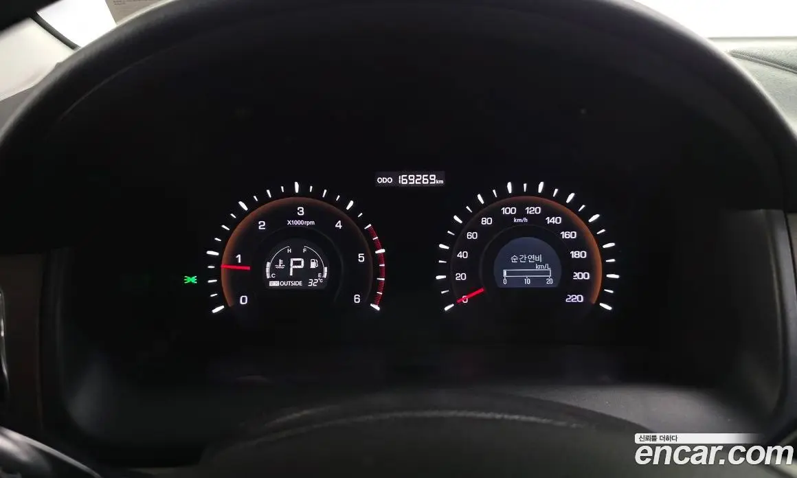SsangYong Korando 2012 2.0 автомат (гидро), фото 8