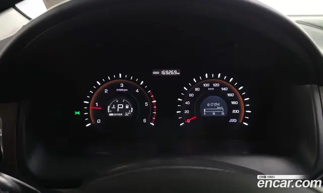 SsangYong Korando 2012 2.0 автомат (гидро), миниатюра 8