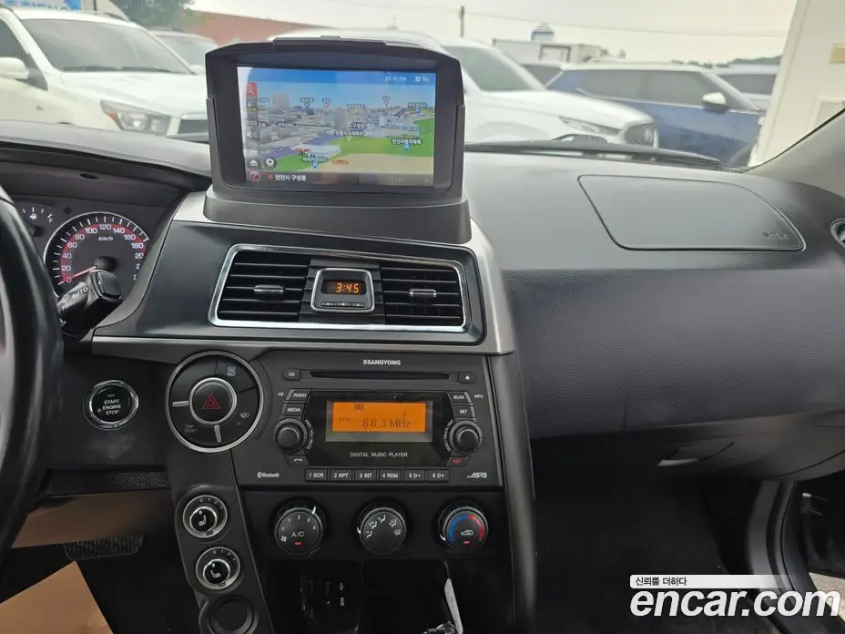 SsangYong Korando 2016 2.2 автомат (гидро), фото 9