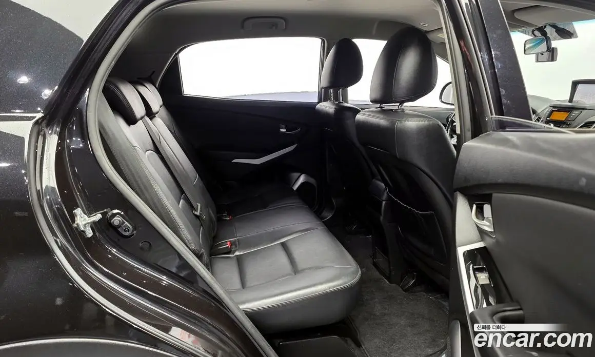 SsangYong Korando 2017 2.2 автомат (гидро), фото 12