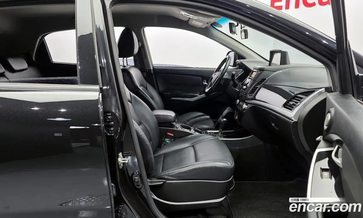 SsangYong Korando 2017 2.2 автомат (гидро), фото 10