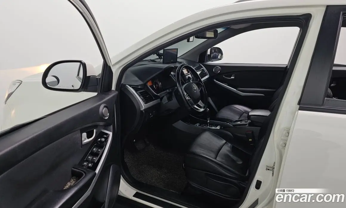 SsangYong Korando 2019 2.2 автомат (гидро), фото 10