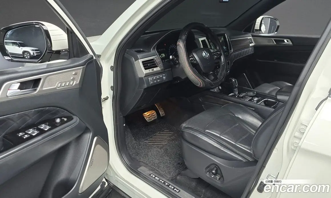 SsangYong Rexton 2017 2.2 автомат (гидро), фото 12