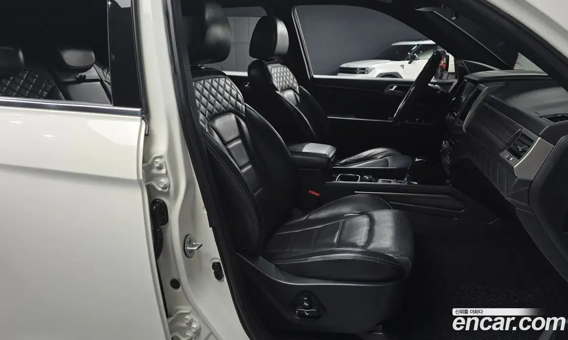 SsangYong Rexton 2017 2.2 автомат (гидро), фото 15