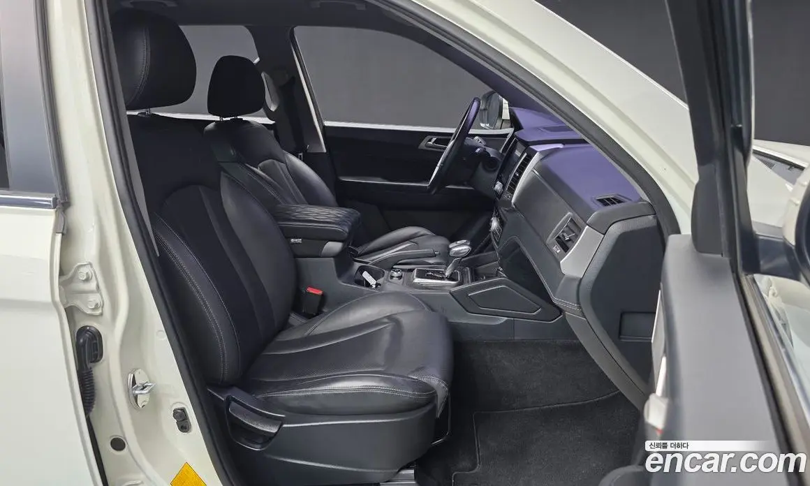 SsangYong Rexton 2019 2.2 автомат (гидро), фото 11