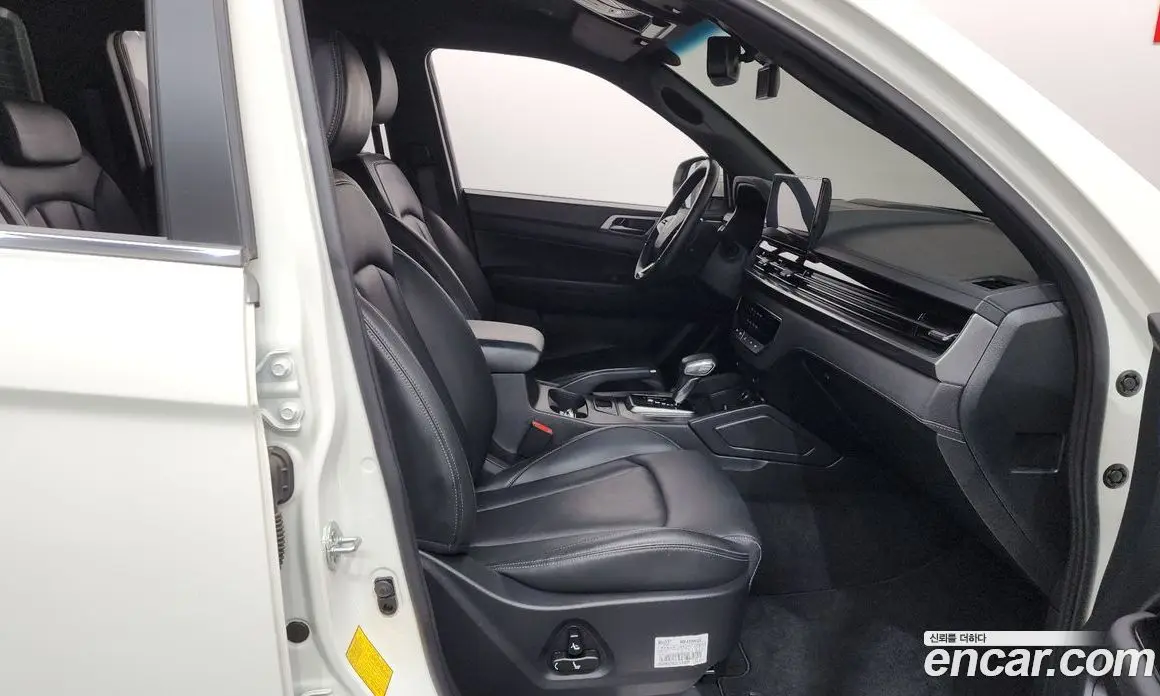 SsangYong Rexton 2025 2.2 автомат (гидро), фото 16