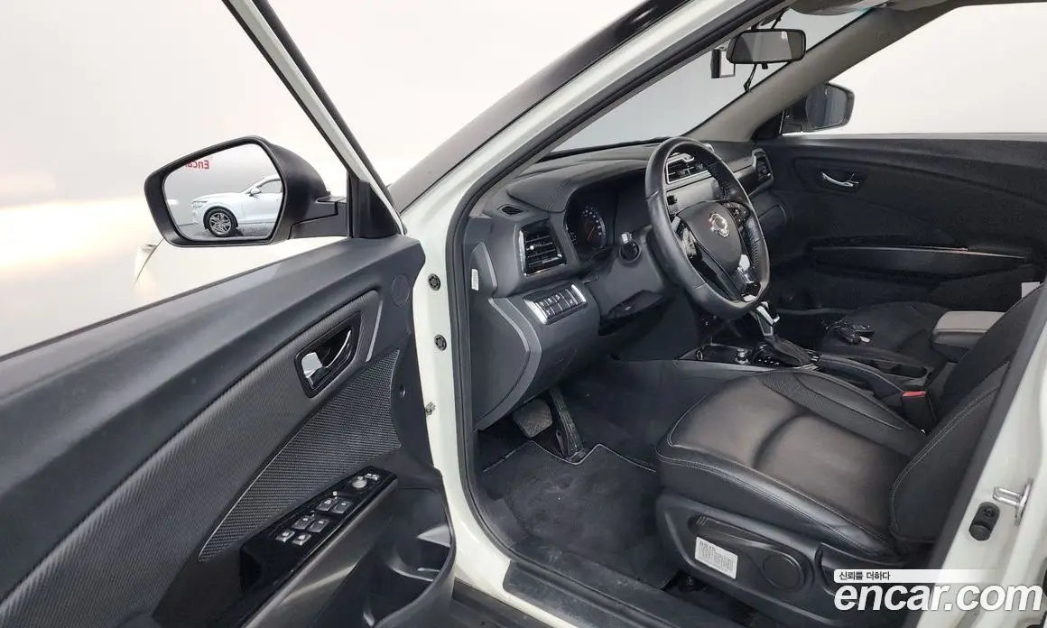 SsangYong TIBOLI 2019 1.5 автомат (гидро), фото 13