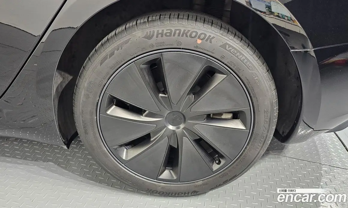Tesla Model 3 2024 0.2 автомат (гидро), фото 6