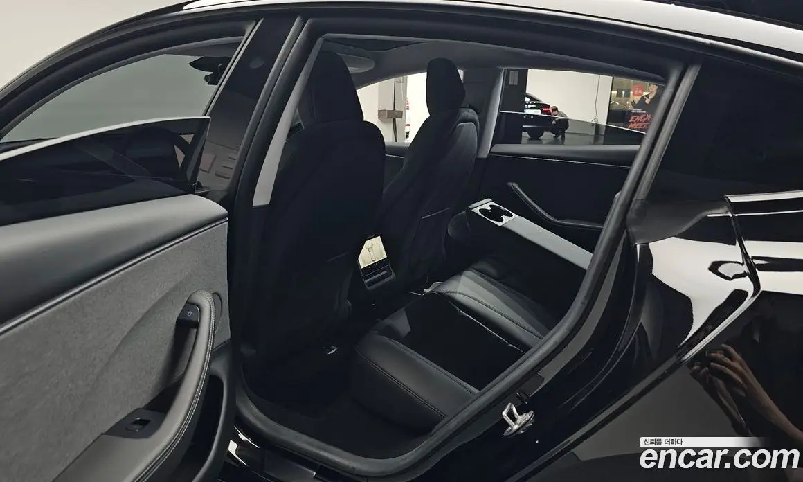 Tesla Model 3 2025 0.2 автомат (гидро), фото 15