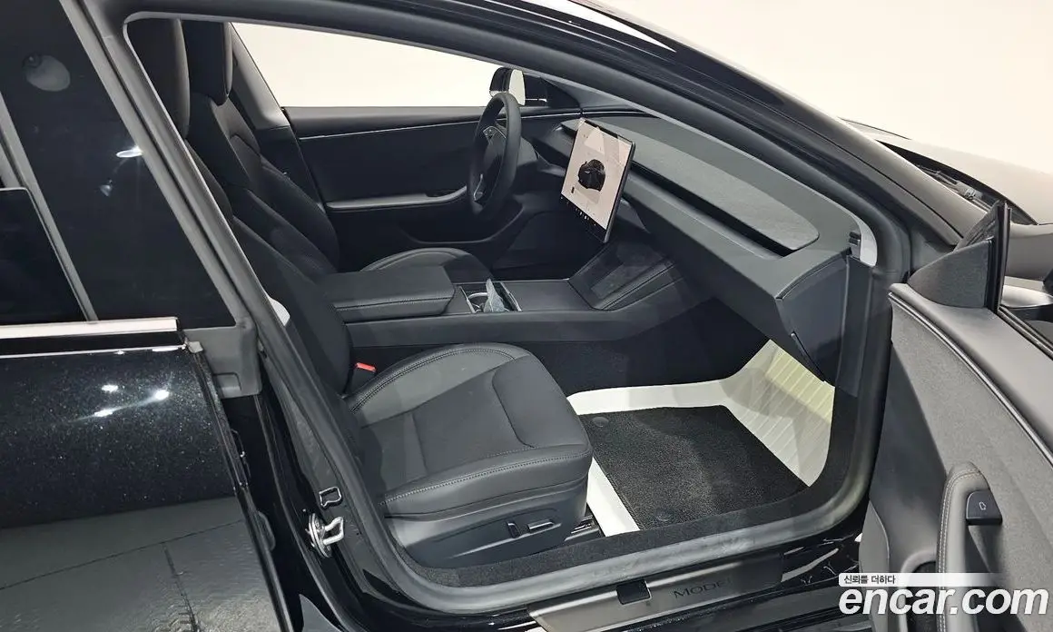 Tesla Model 3 2025 0.2 автомат (гидро), фото 16