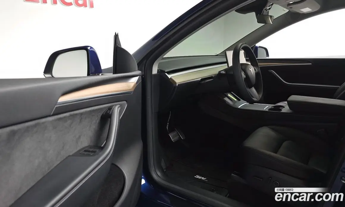 Tesla Model Y 2023 0.2 автомат (гидро), фото 12