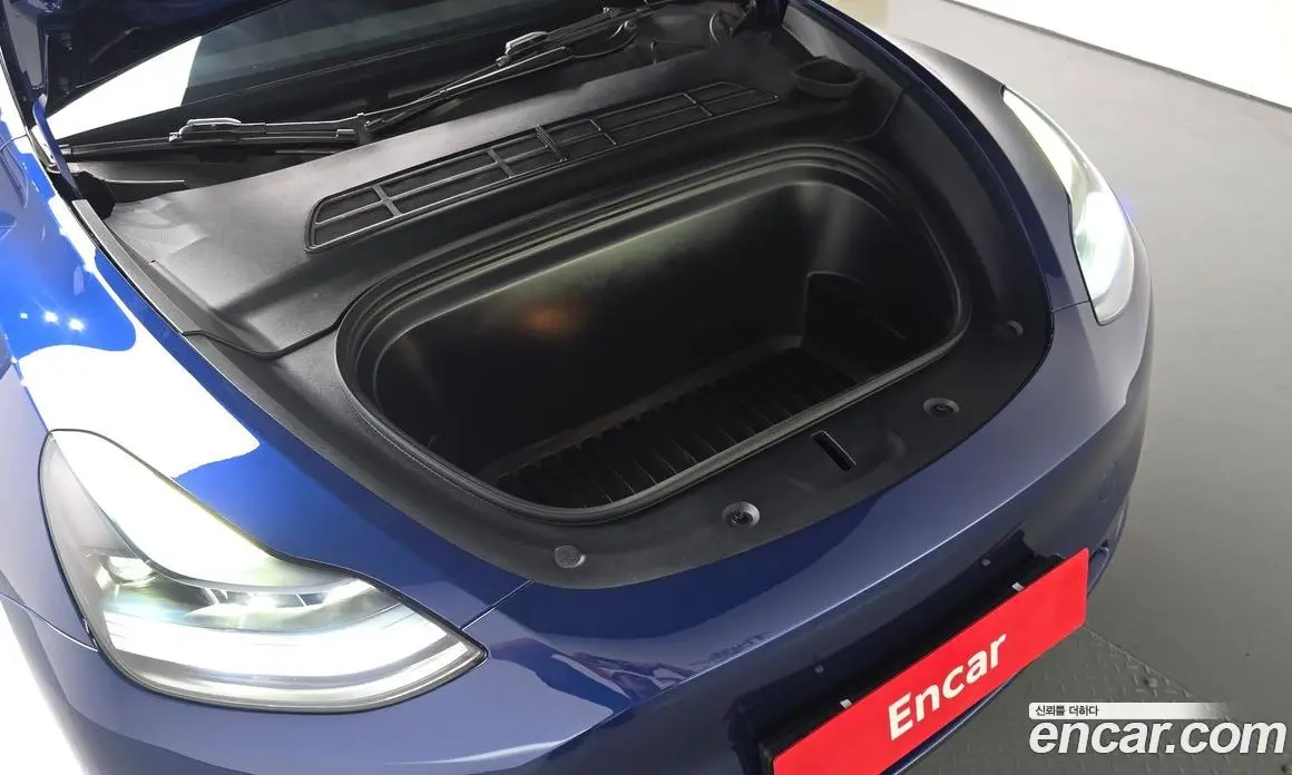Tesla Model Y 2023 0.2 автомат (гидро), фото 5