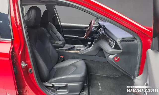 Toyota Camry 2019 2.5 автомат (гидро), миниатюра 11