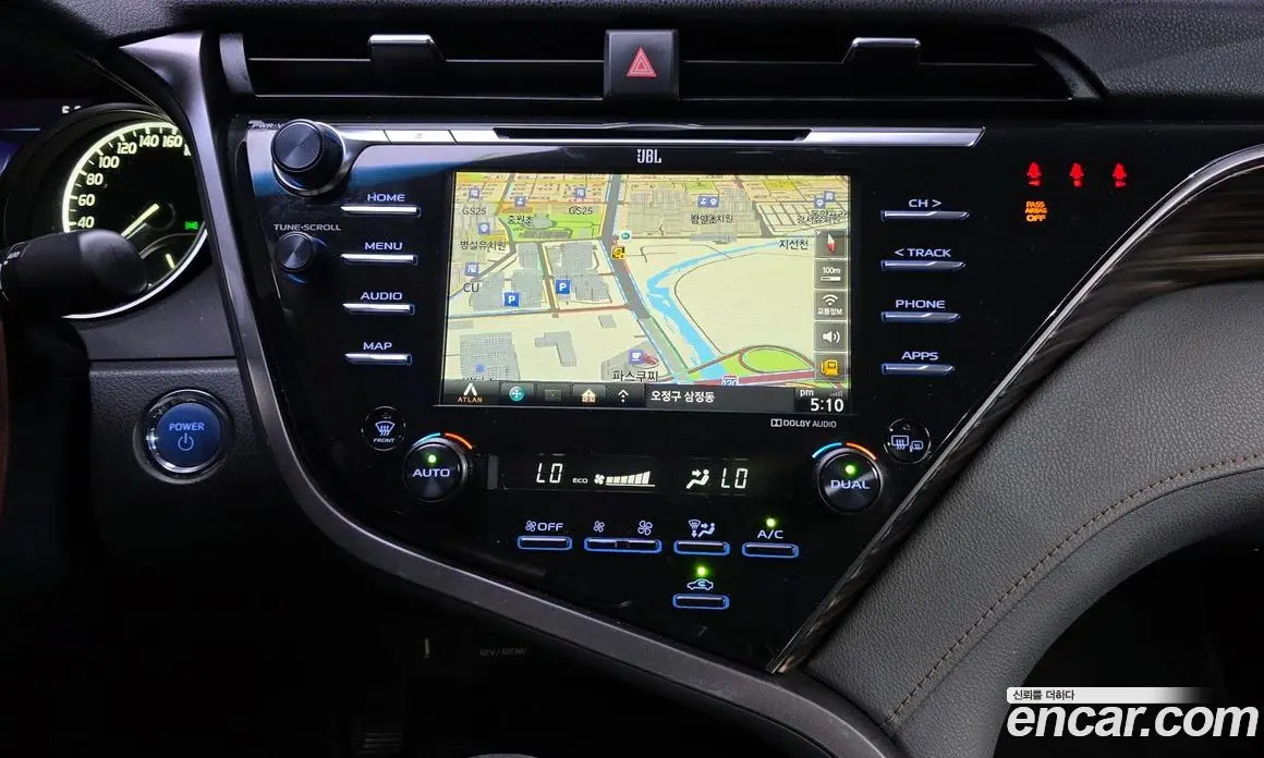 Toyota Camry 2019 2.5 автомат (гидро), фото 14