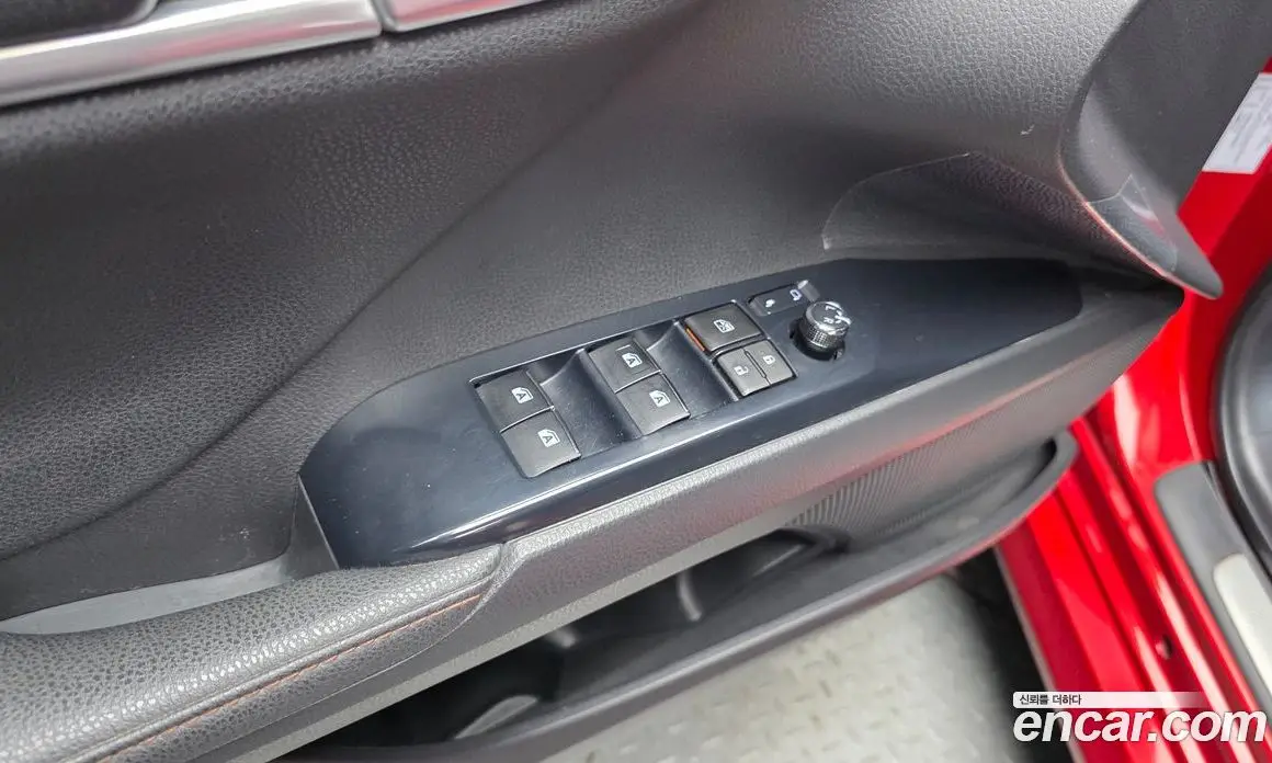 Toyota Camry 2019 2.5 автомат (гидро), фото 18