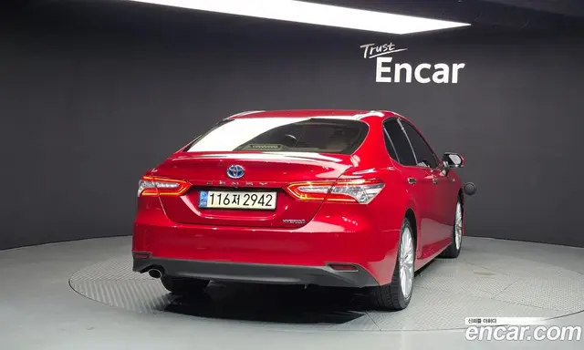 Toyota Camry 2019 2.5 автомат (гидро), миниатюра 4