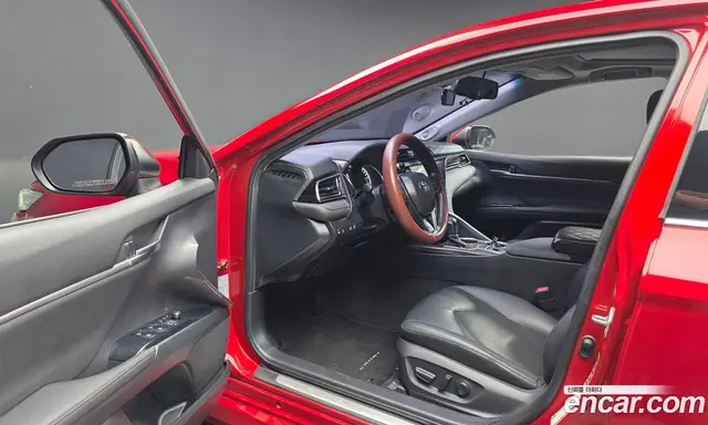 Toyota Camry 2019 2.5 автомат (гидро), миниатюра 10