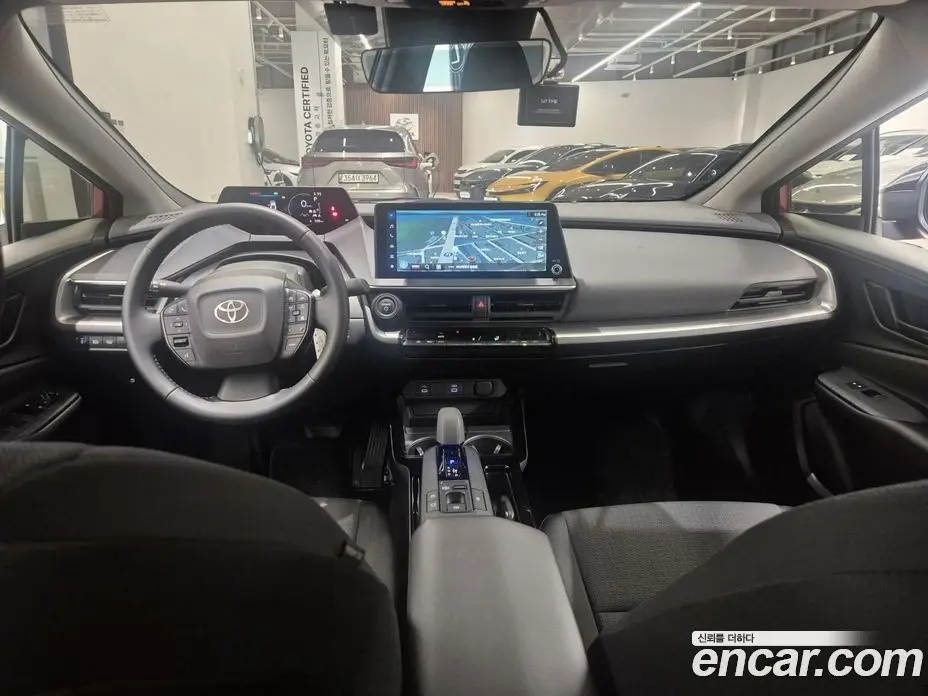 Toyota Prius 2024 2.0 автомат (вариатор), фото 7