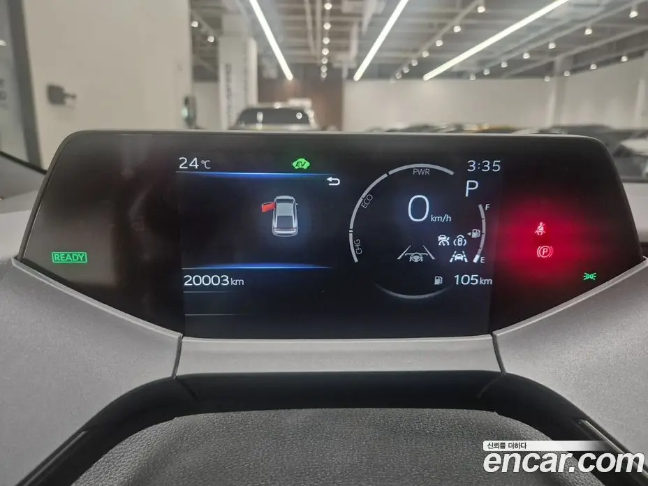 Toyota Prius 2024 2.0 автомат (вариатор), фото 8