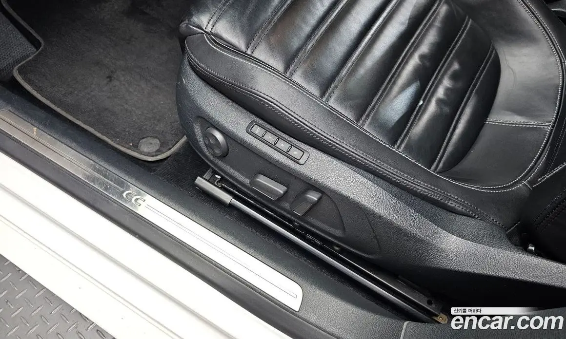 Volkswagen CC 2012 2.0 автомат (гидро), фото 20