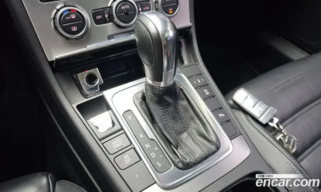 Volkswagen CC 2012 2.0 автомат (гидро), миниатюра 9