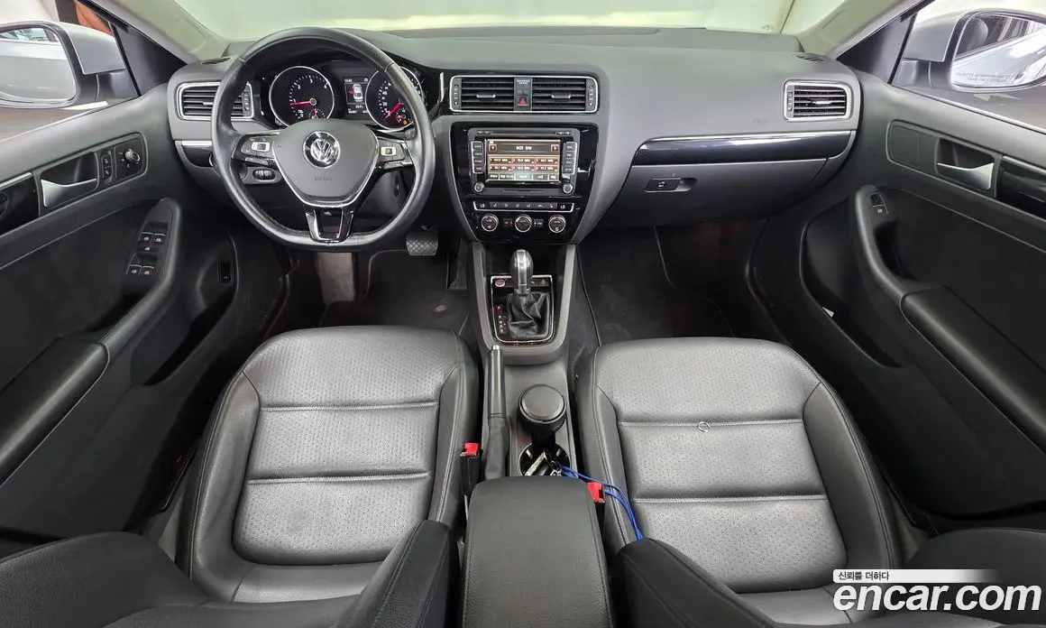 Volkswagen Jetta 2015 2.0 автомат (гидро), фото 7