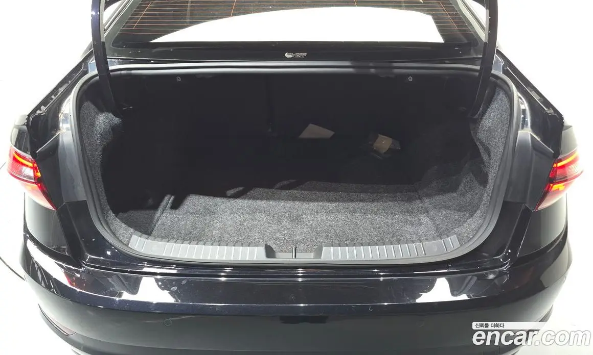 Volkswagen Jetta 2021 1.4 автомат (гидро), фото 22