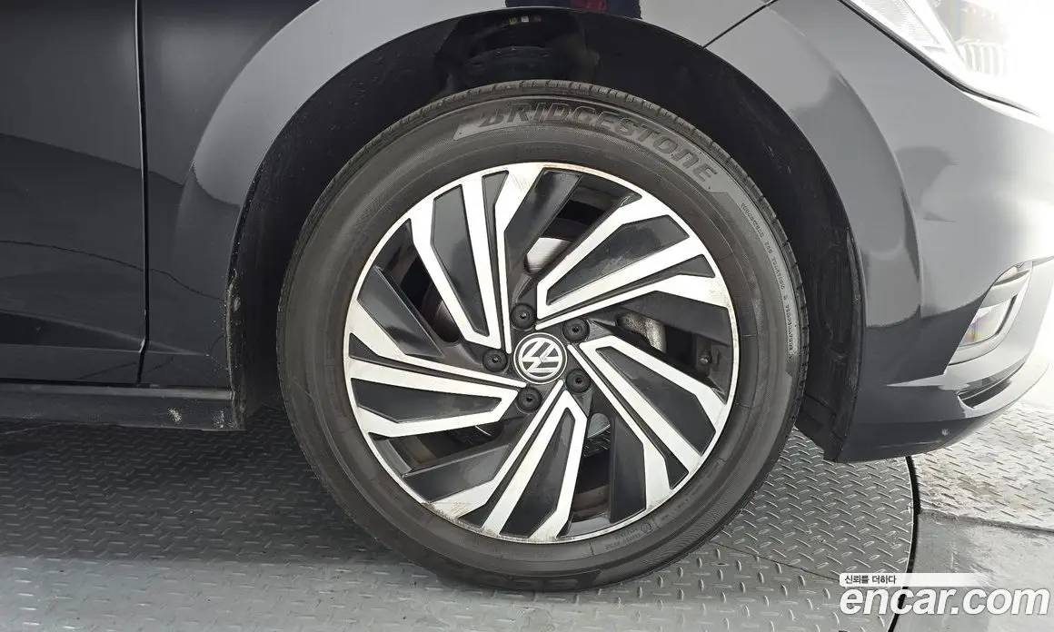 Volkswagen Jetta 2021 1.4 автомат (гидро), фото 6
