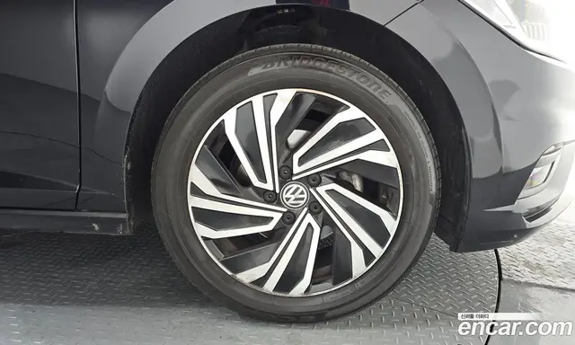 Volkswagen Jetta 2021 1.4 автомат (гидро), миниатюра 6