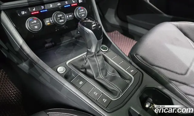 Volkswagen Jetta 2023 1.5 автомат (гидро), миниатюра 12