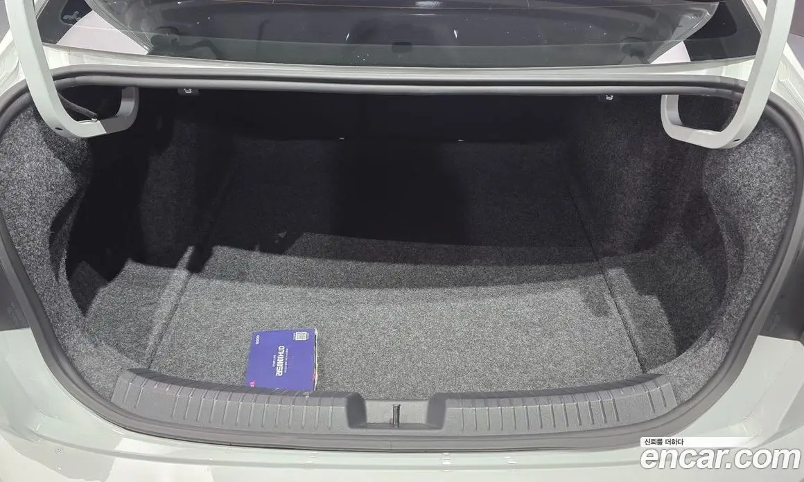 Volkswagen Jetta 2023 1.5 автомат (гидро), фото 24