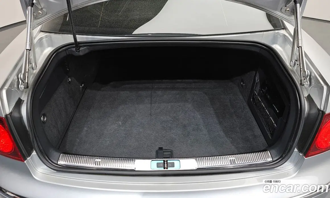 Volkswagen Phaeton 2009 3.0 автомат (гидро), фото 18 Volkswagen Phaeton 2009 3.0 автомат (гидро), фото 18