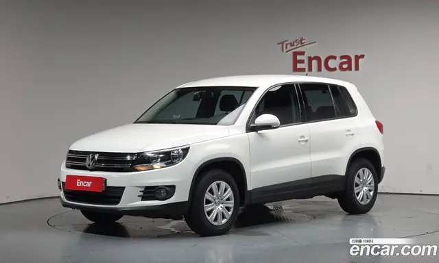 Volkswagen Tiguan 2014 2.0 автомат (гидро), миниатюра 1
