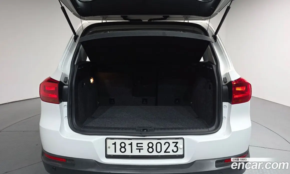 Volkswagen Tiguan 2014 2.0 автомат (гидро), фото 20