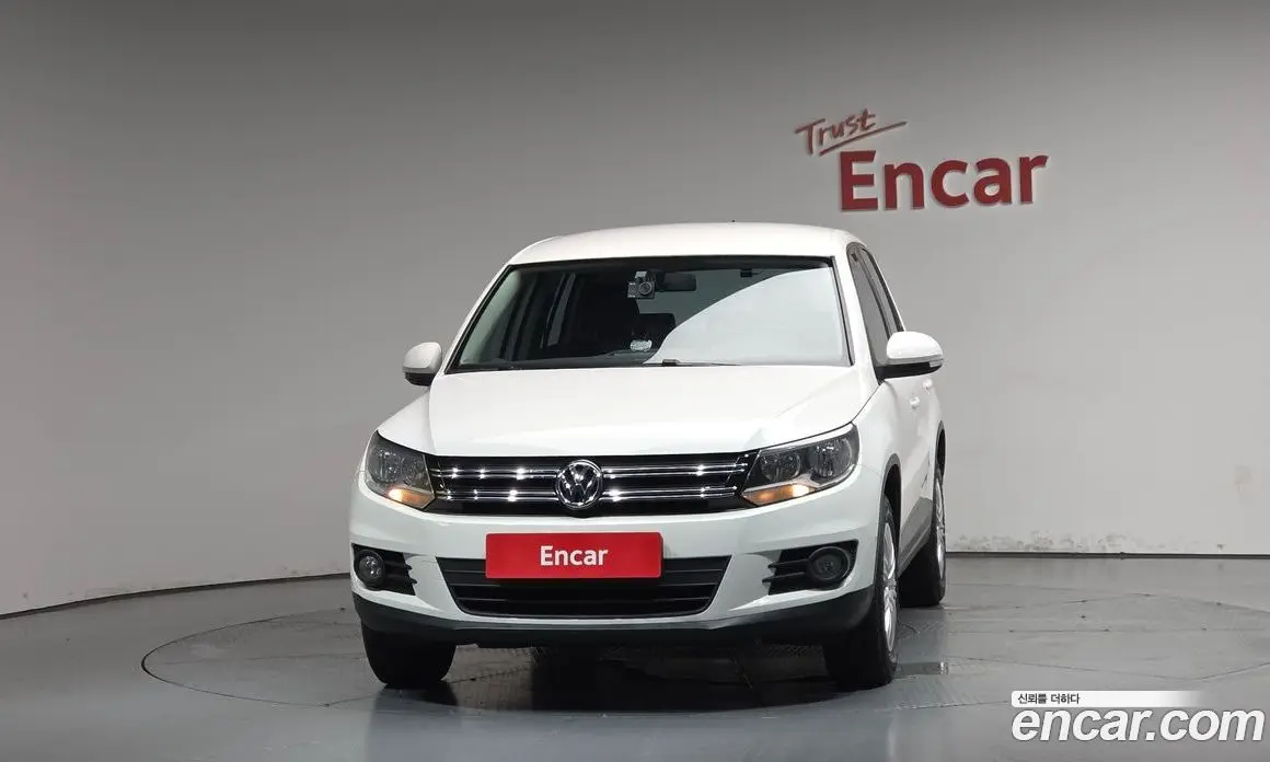 Volkswagen Tiguan 2014 2.0 автомат (гидро), фото 3