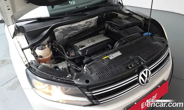 Volkswagen Tiguan 2014 2.0 автомат (гидро), миниатюра 6