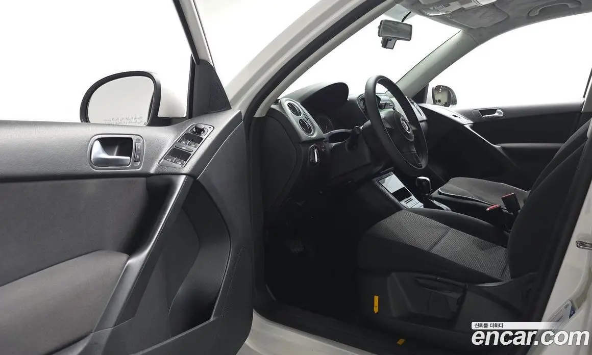 Volkswagen Tiguan 2014 2.0 автомат (гидро), фото 10