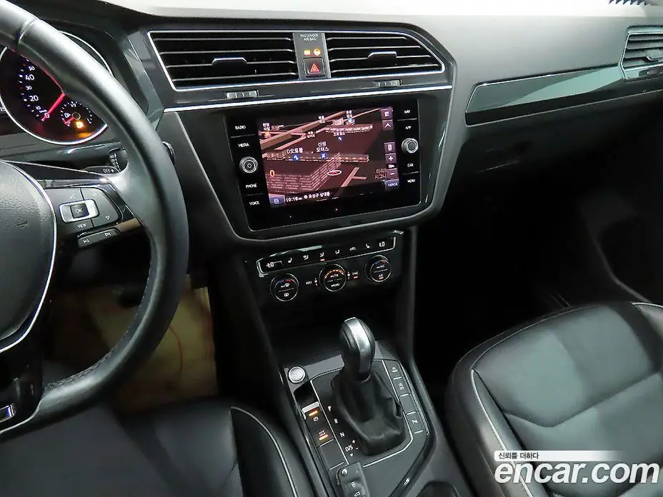 Volkswagen Tiguan 2020 2.0 автомат (гидро), фото 15