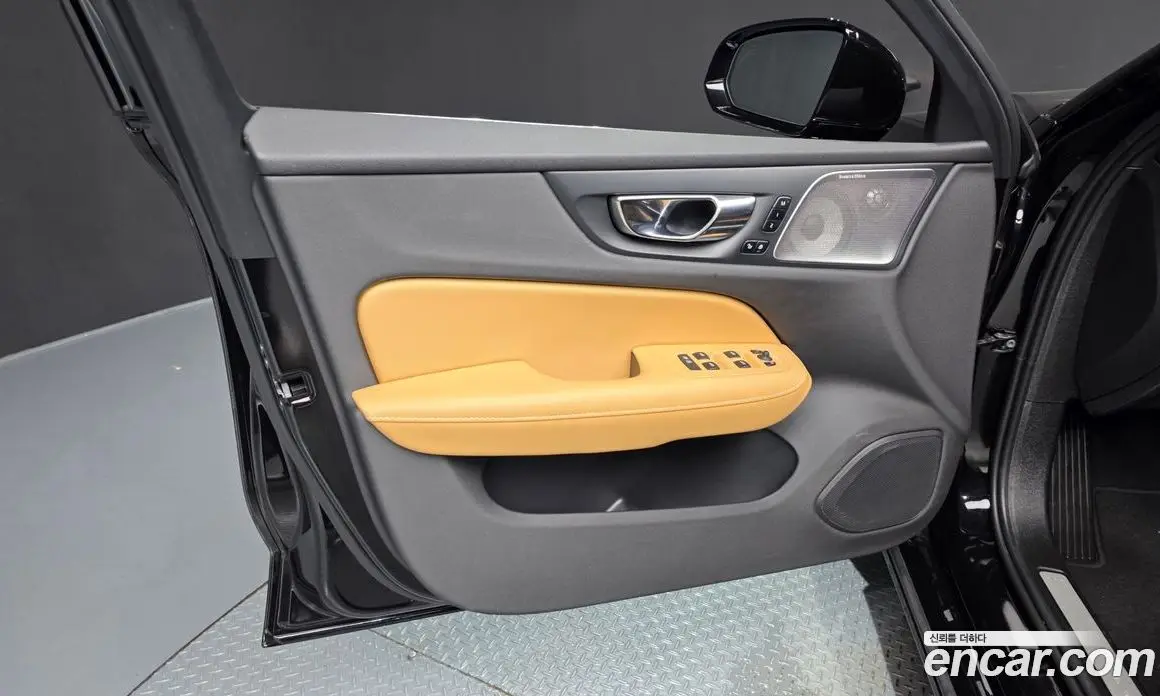 Volvo S60 2021 2.0 автомат (гидро), фото 14