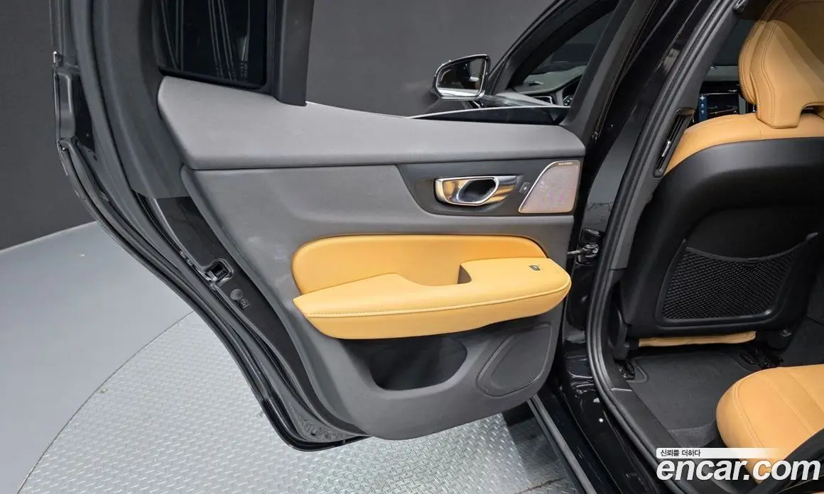 Volvo S60 2021 2.0 автомат (гидро), фото 15