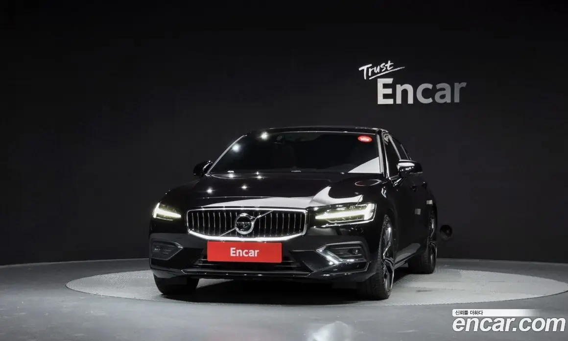 Volvo S60 2021 2.0 автомат (гидро), фото 3