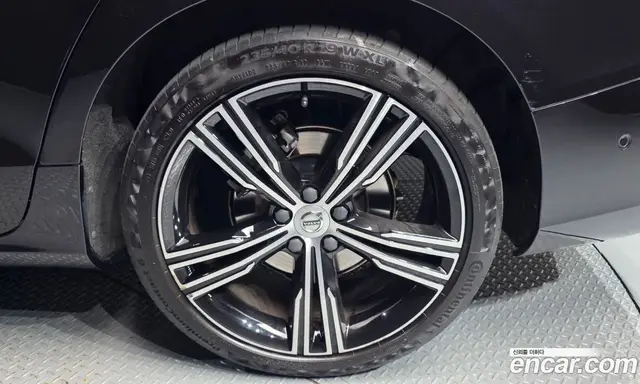 Volvo S60 2021 2.0 автомат (гидро), миниатюра 7