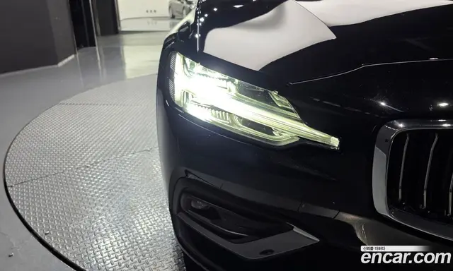 Volvo S60 2021 2.0 автомат (гидро), миниатюра 8