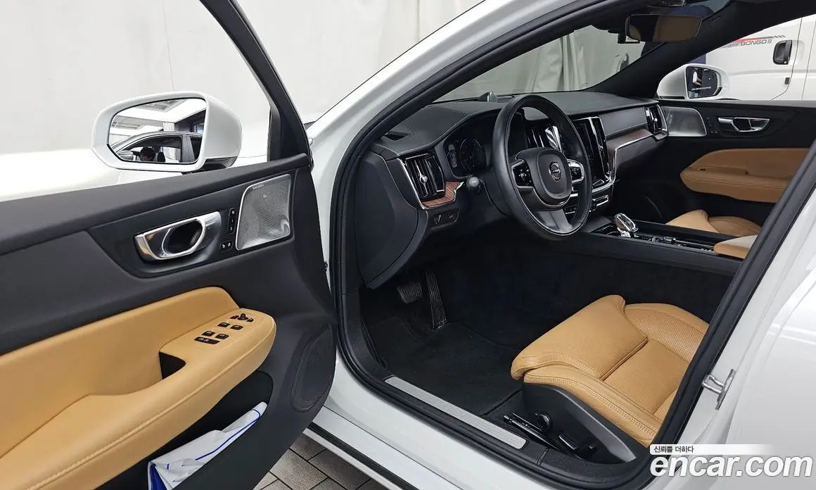 Volvo S60 2021 2.0 автомат (гидро), фото 13