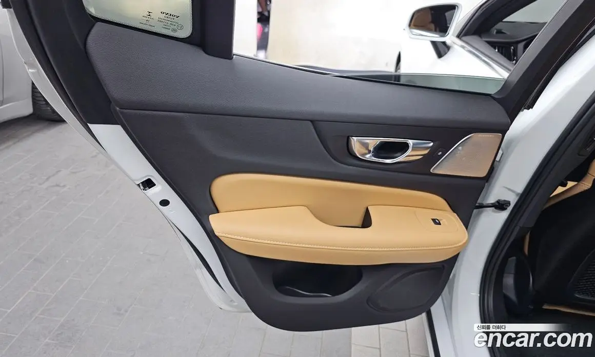 Volvo S60 2021 2.0 автомат (гидро), фото 15