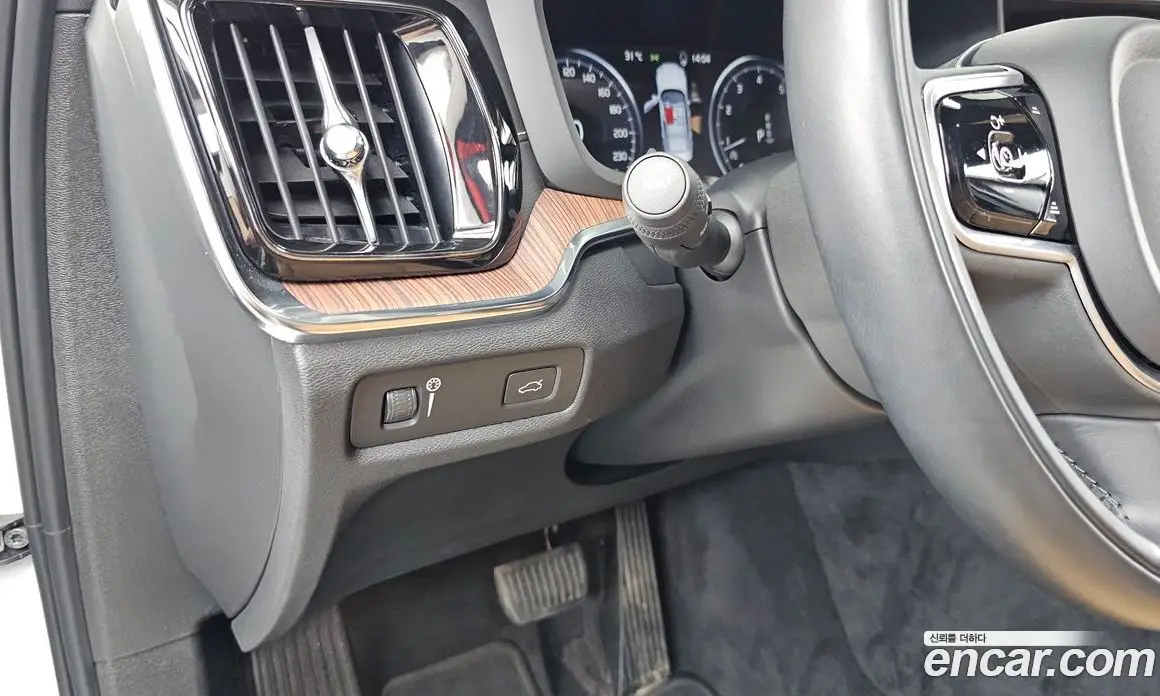 Volvo S60 2021 2.0 автомат (гидро), фото 28