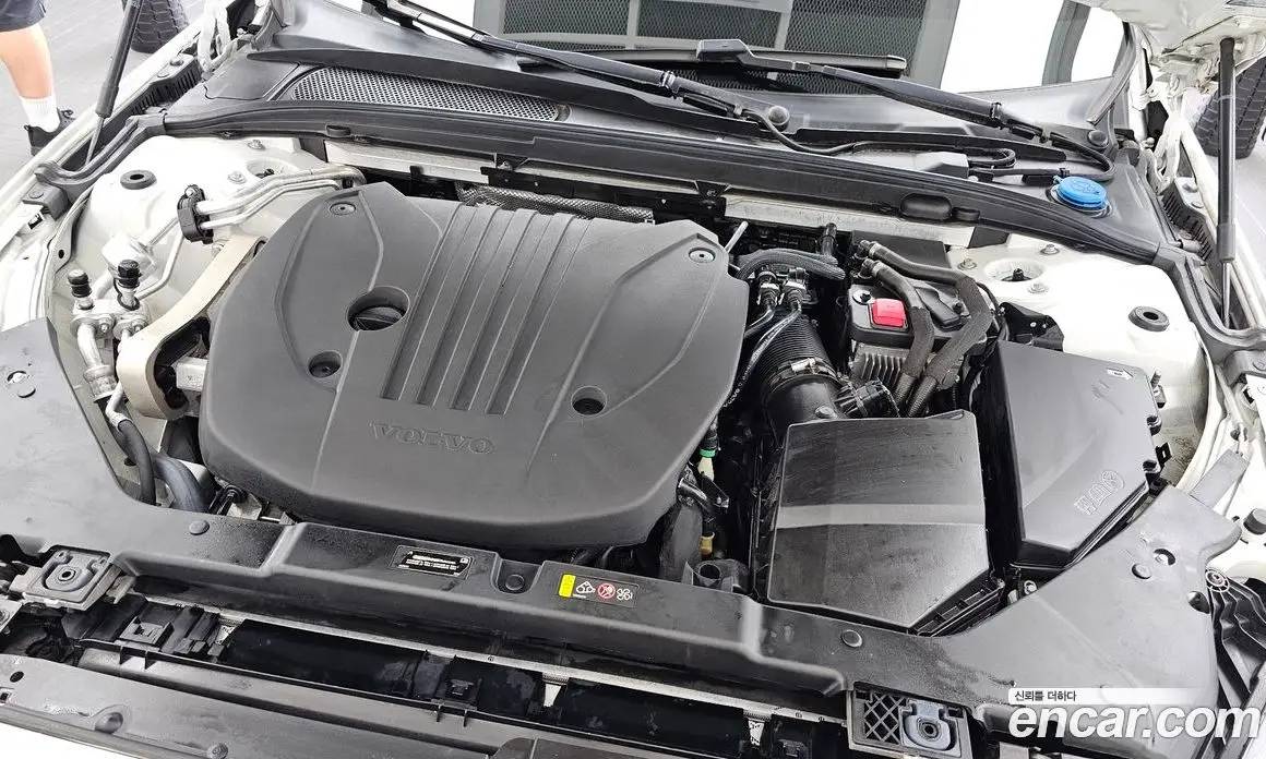 Volvo S60 2021 2.0 автомат (гидро), фото 6